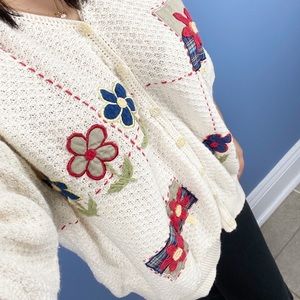 Alfred Dunner Vintage Embroidered Floral Sweater